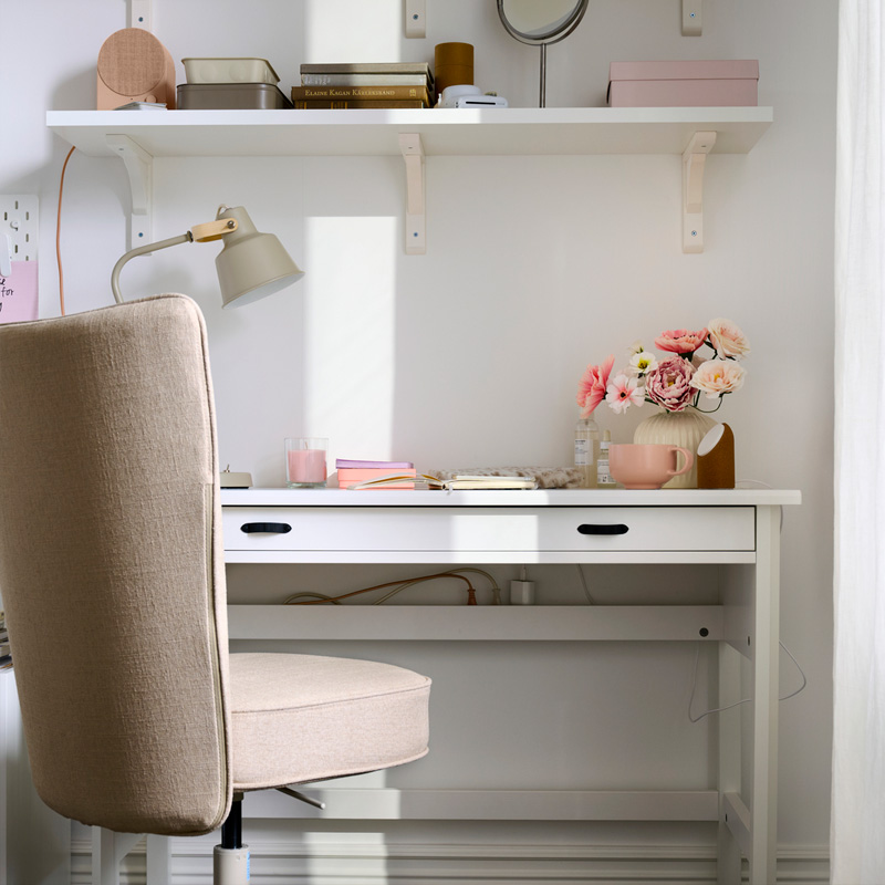 IKEA-brytning calisma masasi 2