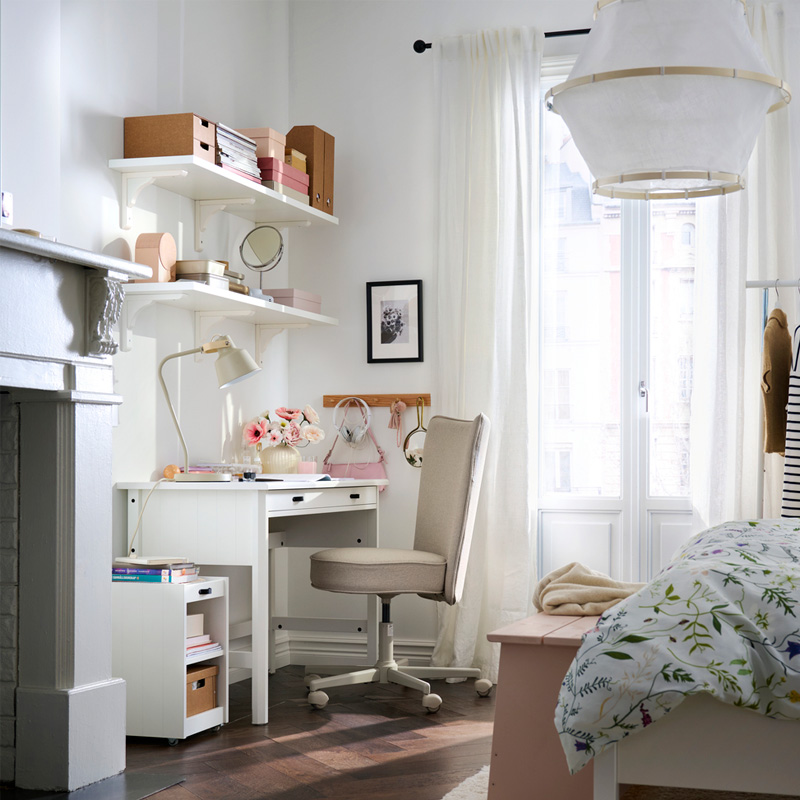 IKEA-brytning calisma masasi