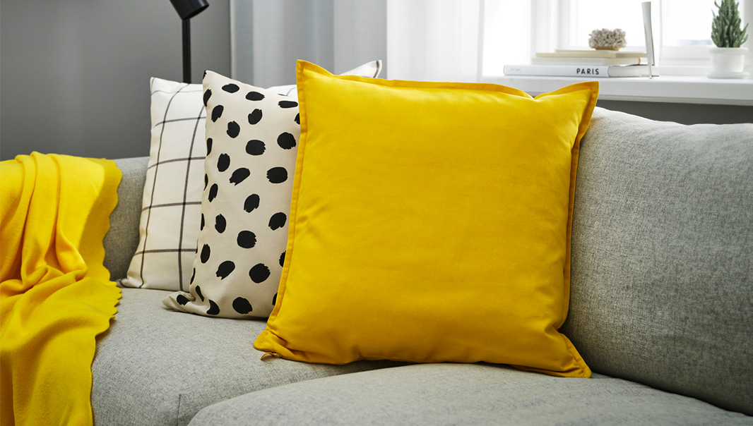IKEA-gurli sari kirlent kilifi