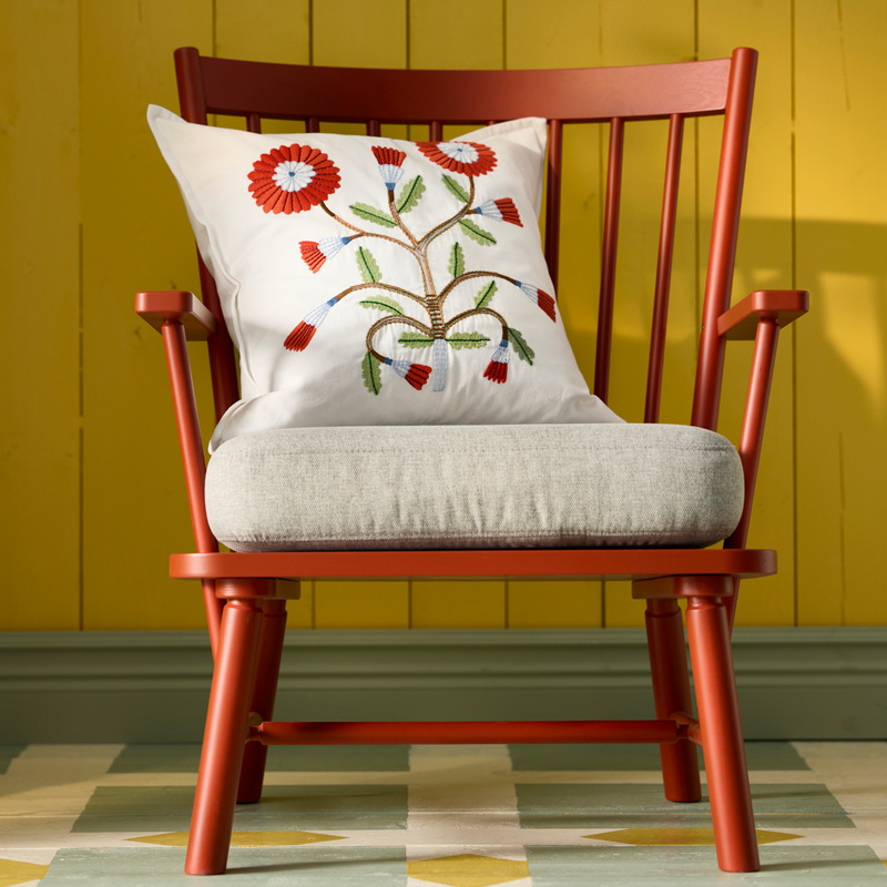 IKEA-persbol tekli koltuk kirmizi