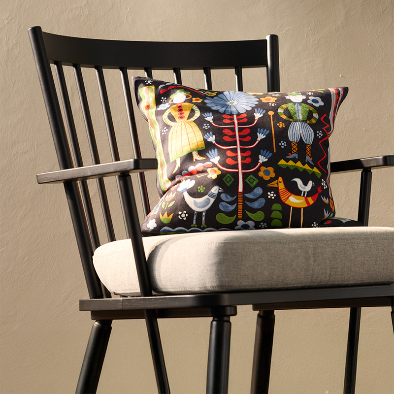 IKEA-persbol tekli koltuk siyah 2