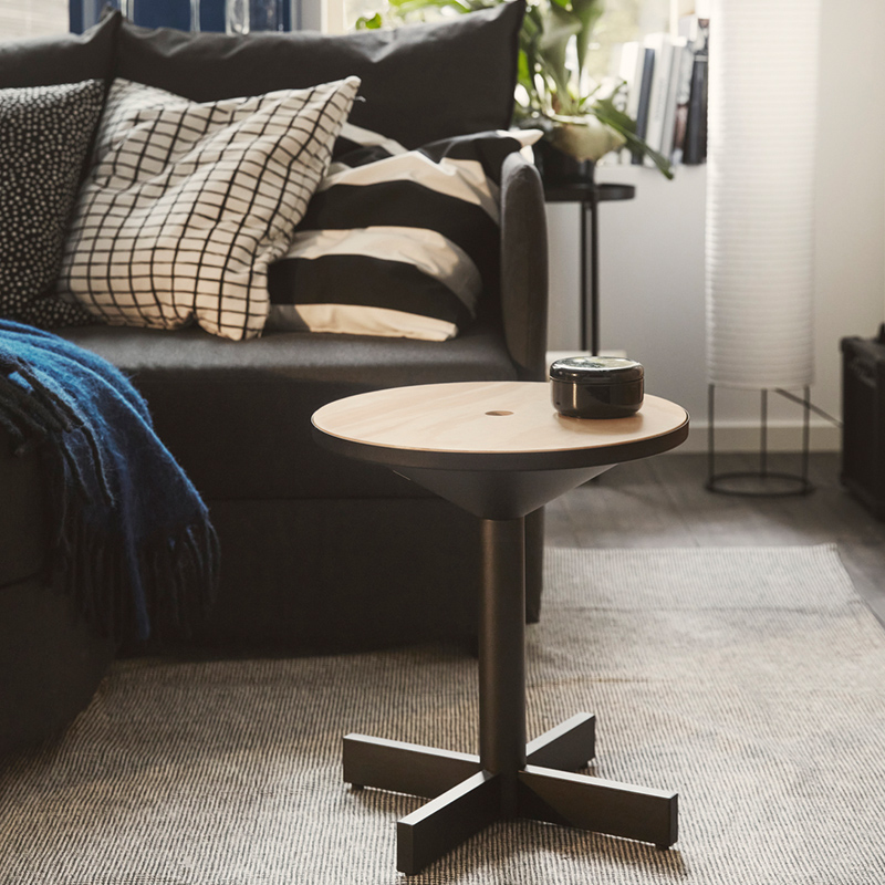 IKEA-grimsarbo yan sehpa