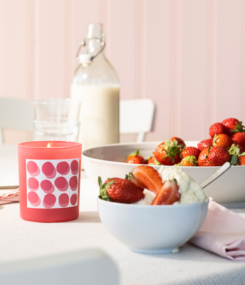 IKEA-blodbok bardakta cilek kokulu mum