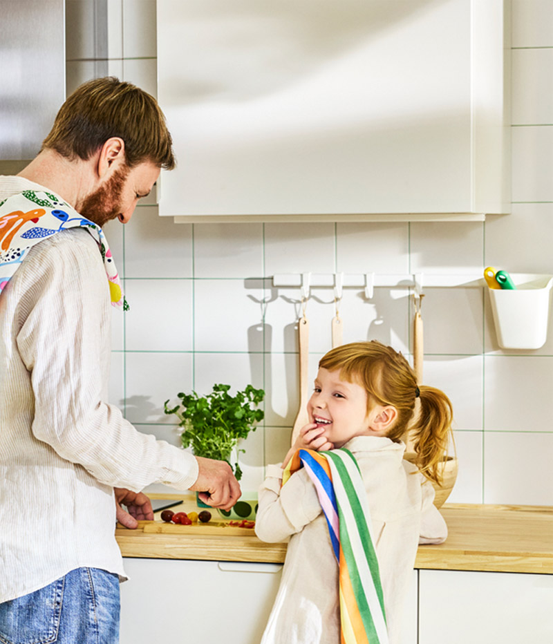 IKEA-sunnersta beyaz duvar rayi