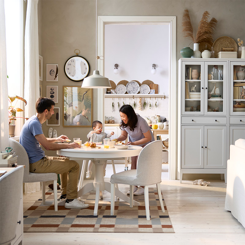 IKEA-rosentorp beyaz 4 6 kisilik yuvarlak yemek masasi
