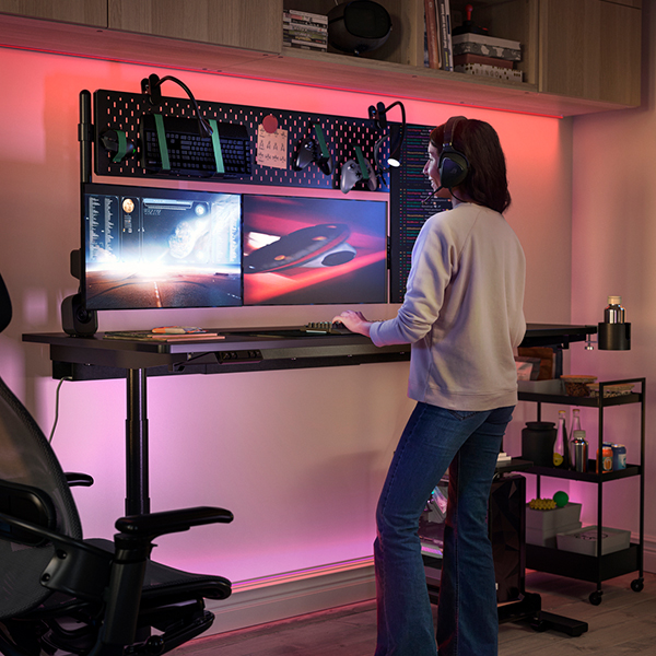 IKEA-malomrade oyuncu masasi