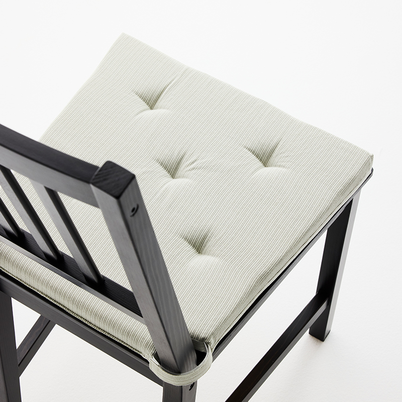 IKEA-justina sandalye minderi 01