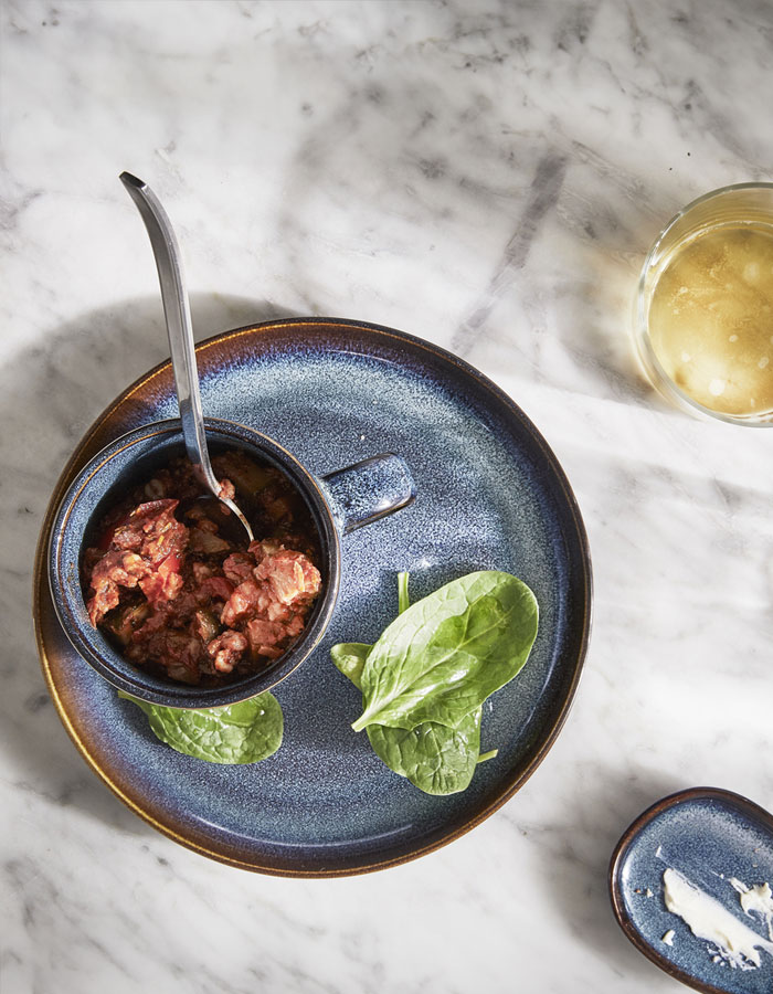 IKEA-gladelig mavi tatli tabagi