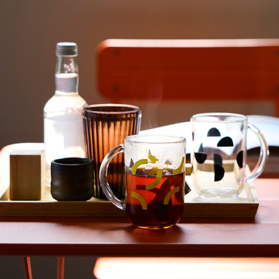 IKEA-skedstor sari siyah kupa seti