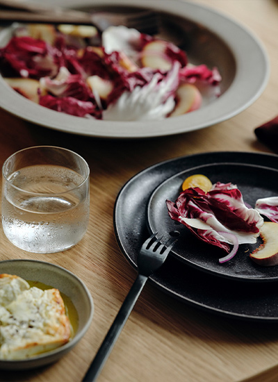 IKEA-stockholm 2025 siyah tatli tabagi seti