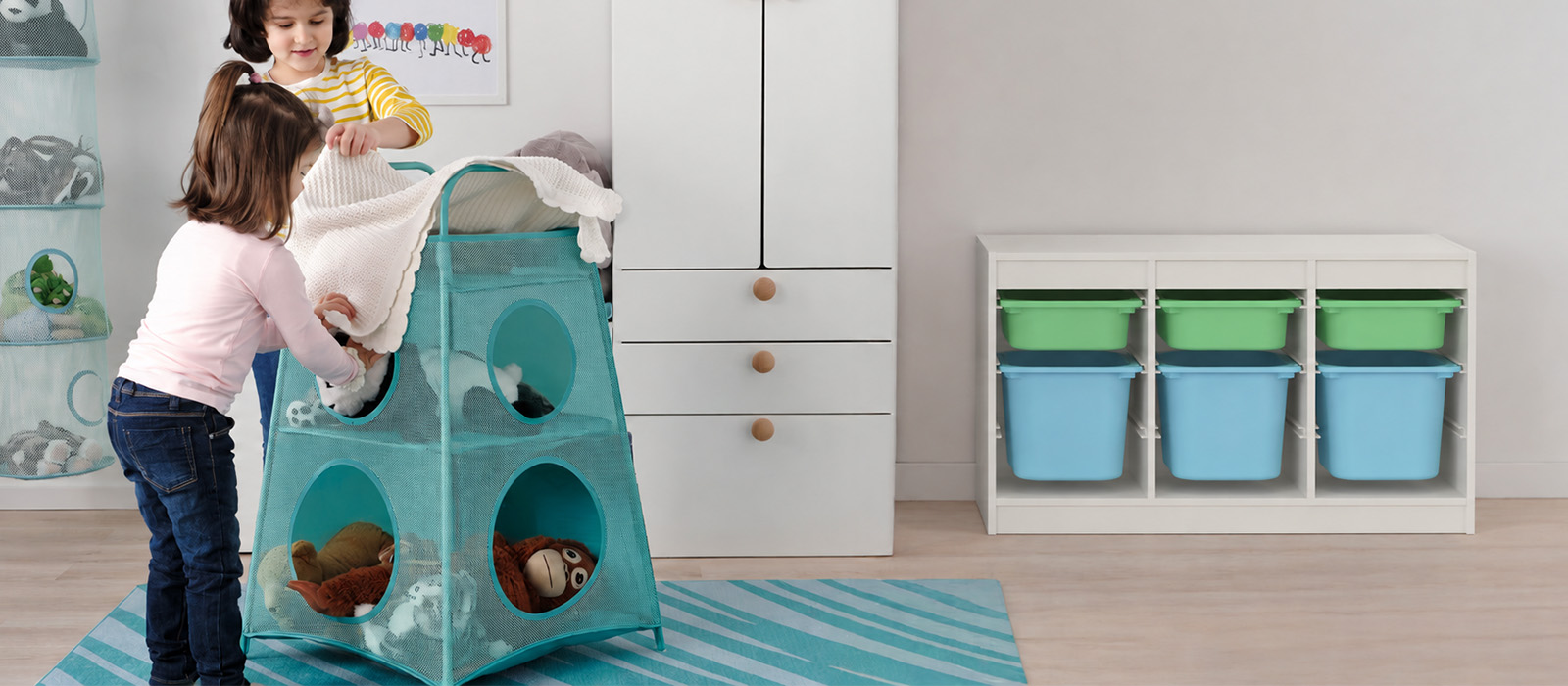 IKEA-tam isabet yarismasi ve muzikli oyun etkinligi