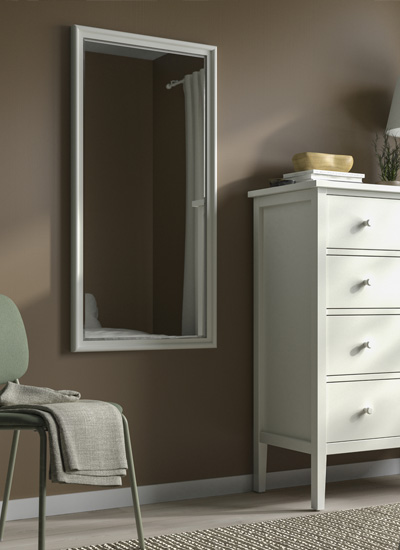 IKEA-pingstsyren boy aynasi