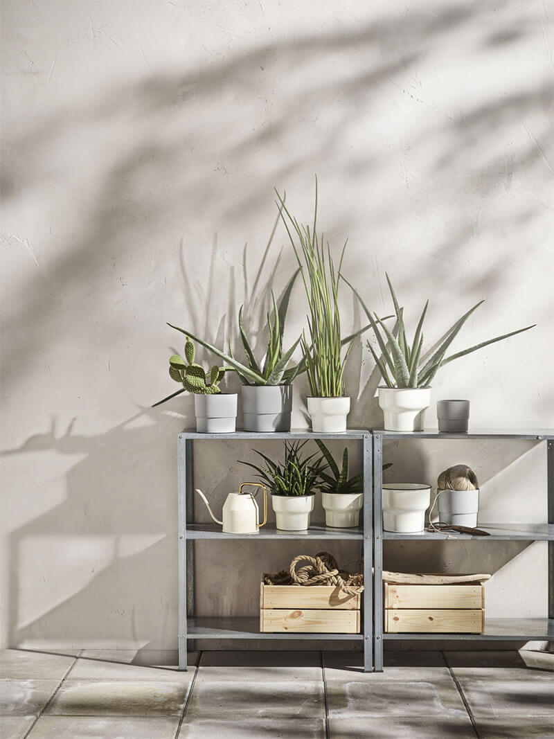 IKEA-hyllis dis mekan raf unitesi