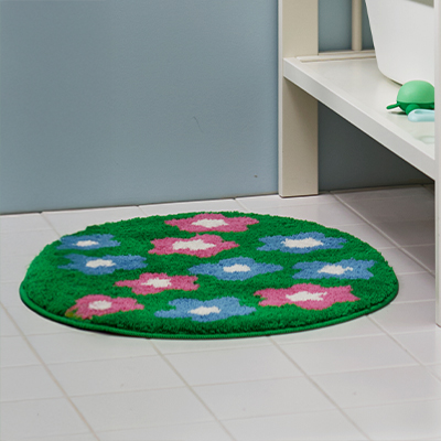 IKEA-vattenskruv cicek deseni cok renkli banyo paspasi 01