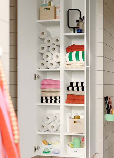 IKEA-enhet beyaz banyo boy dolabi