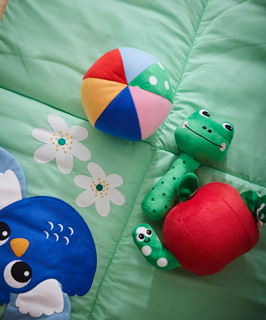 IKEA-bebek ve cocuk odasi bebek oyuncaklari