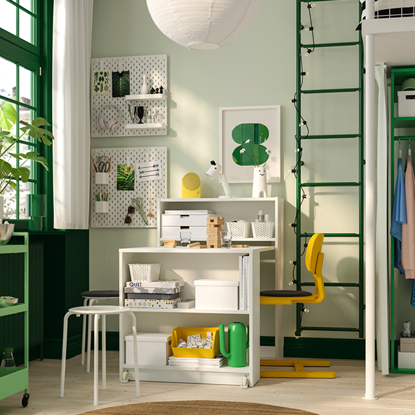 IKEA-billy calisma masali kitaplik