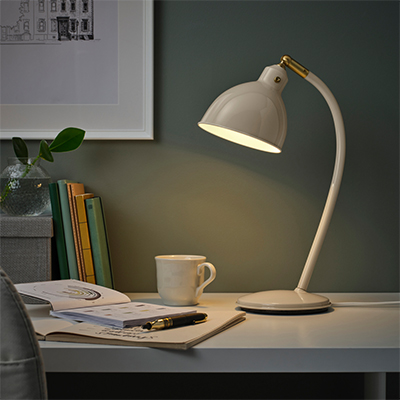 IKEA-rodflik calisma lambasi 01