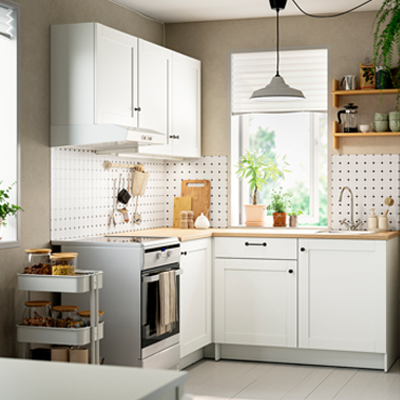 IKEA-knoxhult dekoratif beyaz kose mutfak dolabi kombinasyonu