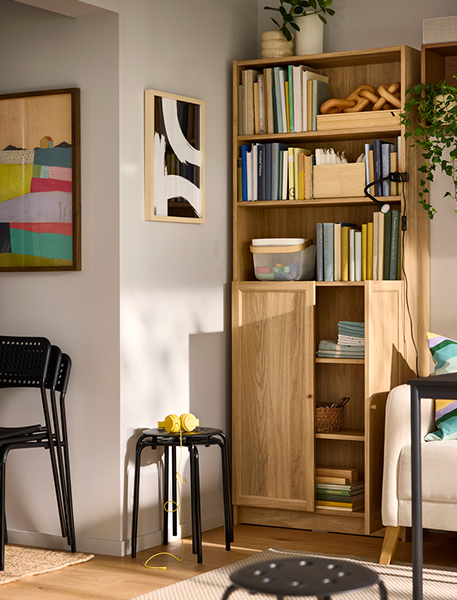 IKEA-kapakli kitapliklar