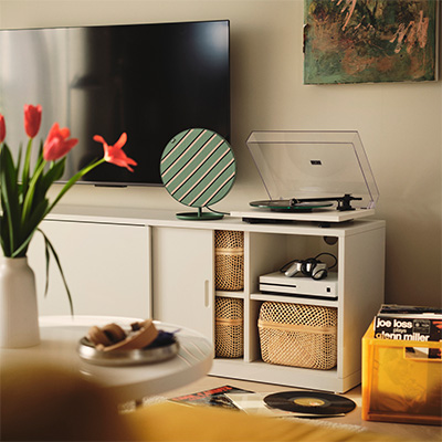 IKEA-tonstad tv sehpasi