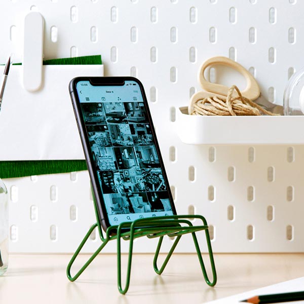 IKEA-krubbet telefon tablet standi