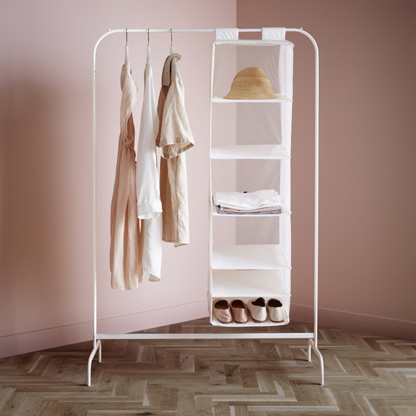 IKEA-mulig ayakli askilik