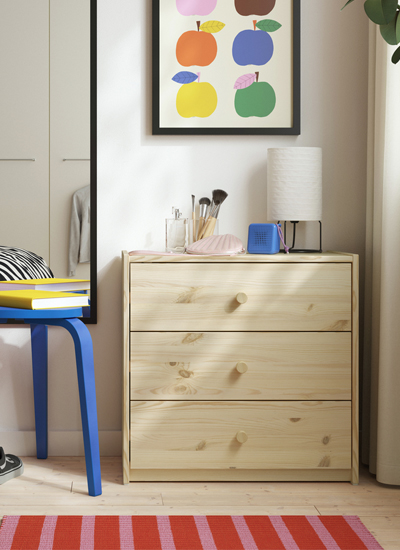 IKEA-rast 3 cekmeceli sifonyer