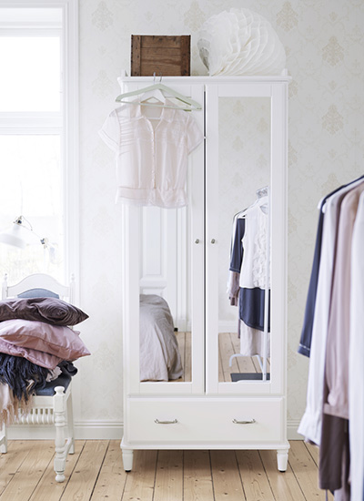 IKEA-tyssedal gardirop