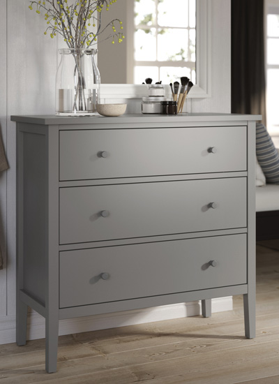 IKEA-gullaberg uc cekmeceli sifonyer