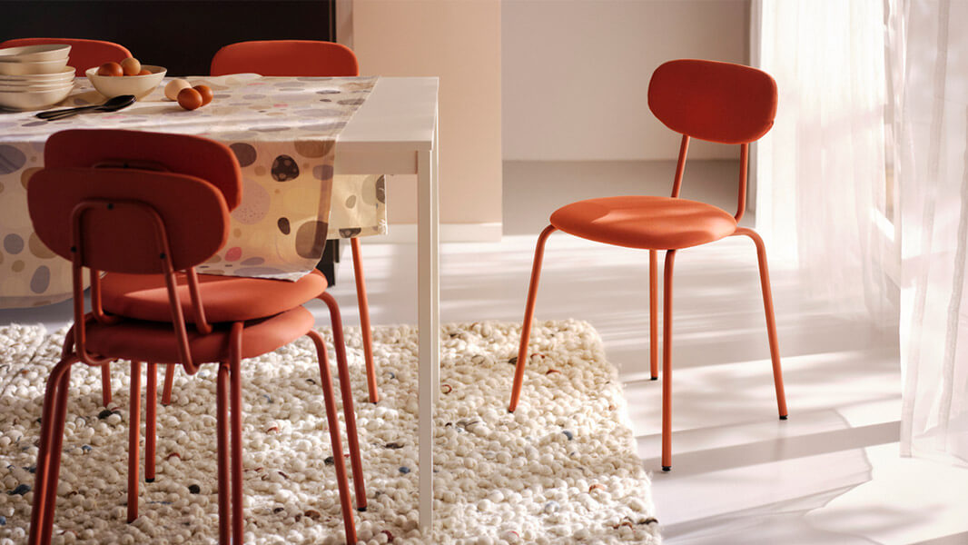 IKEA-ostano sandalye