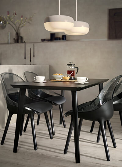 IKEA-baltsar siyah plastik sandalye 01