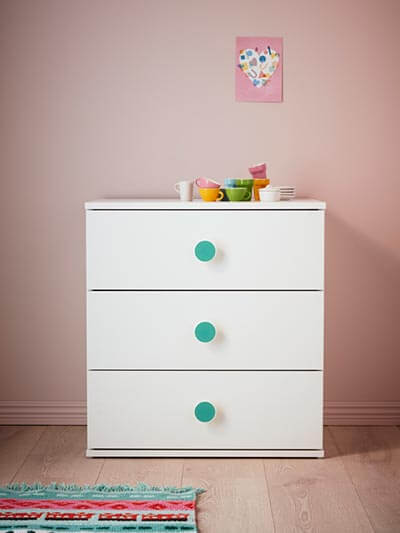 IKEA-sath oturma odasi bufeler
