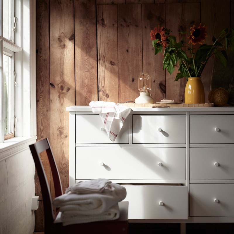 IKEA-gullaberg sekiz cekmeceli sifonyer