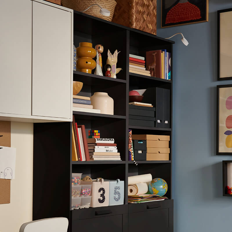 IKEA-brimnes siyah cekmeceli kitaplik 02