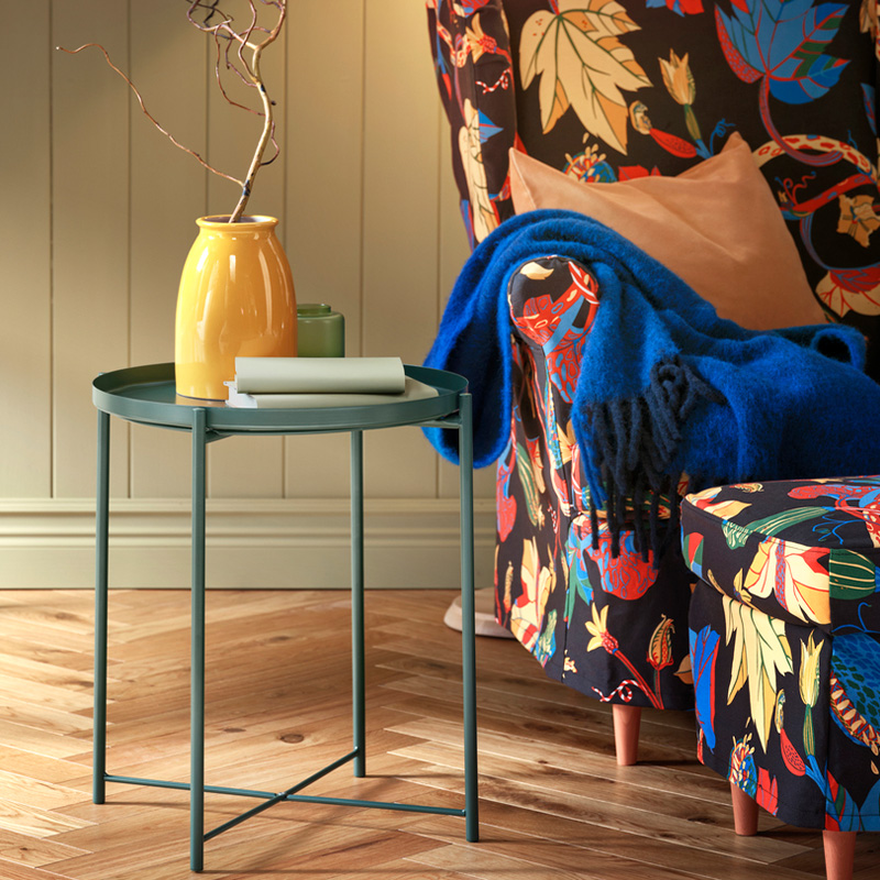 IKEA-gladom tepsili sehpa 1