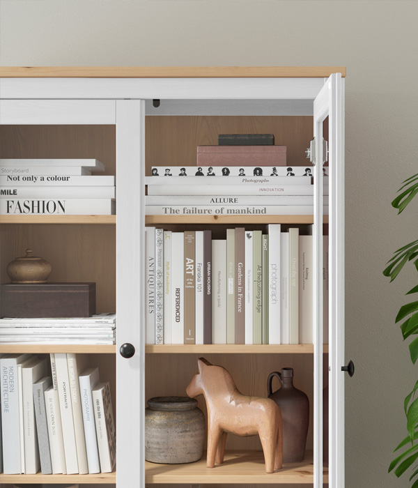 IKEA-hemnes vitrin 2a