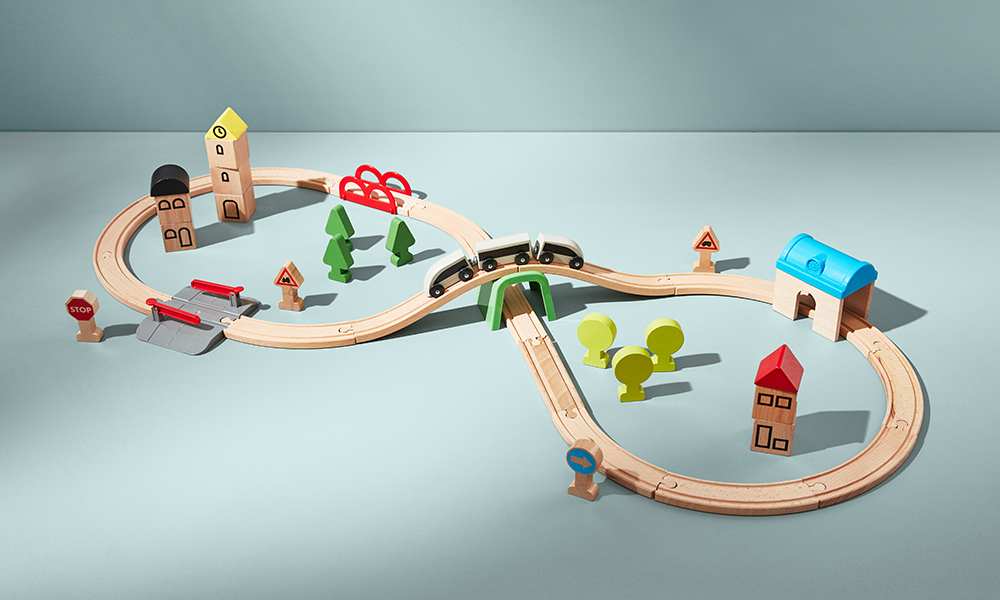 IKEA-lillabo cok renkli tren seti 20330066 01