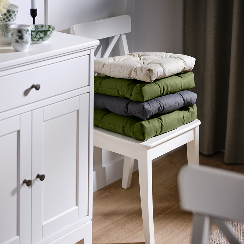 IKEA-malinda sandalye minderi 1