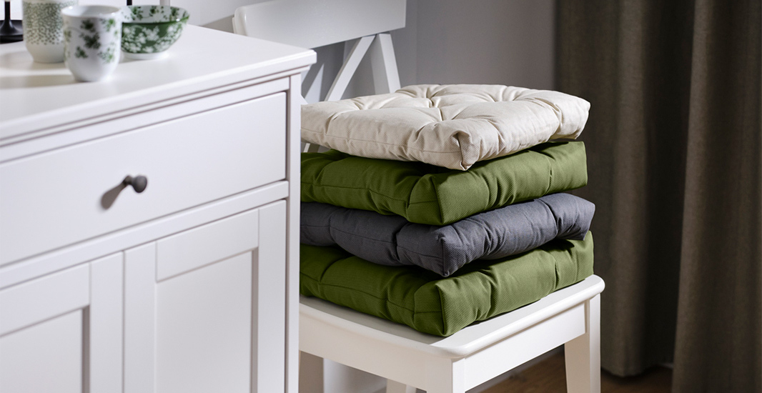 IKEA-malinda sandalye minderi 1