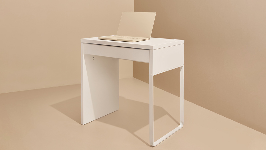 IKEA-micke calisma masasi 30213076
