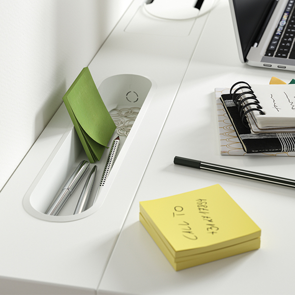 IKEA-mittzon calisma masasi 2