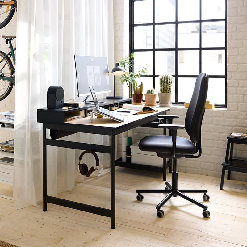 IKEA-mullsjo mese kaplama calisma masasi 01