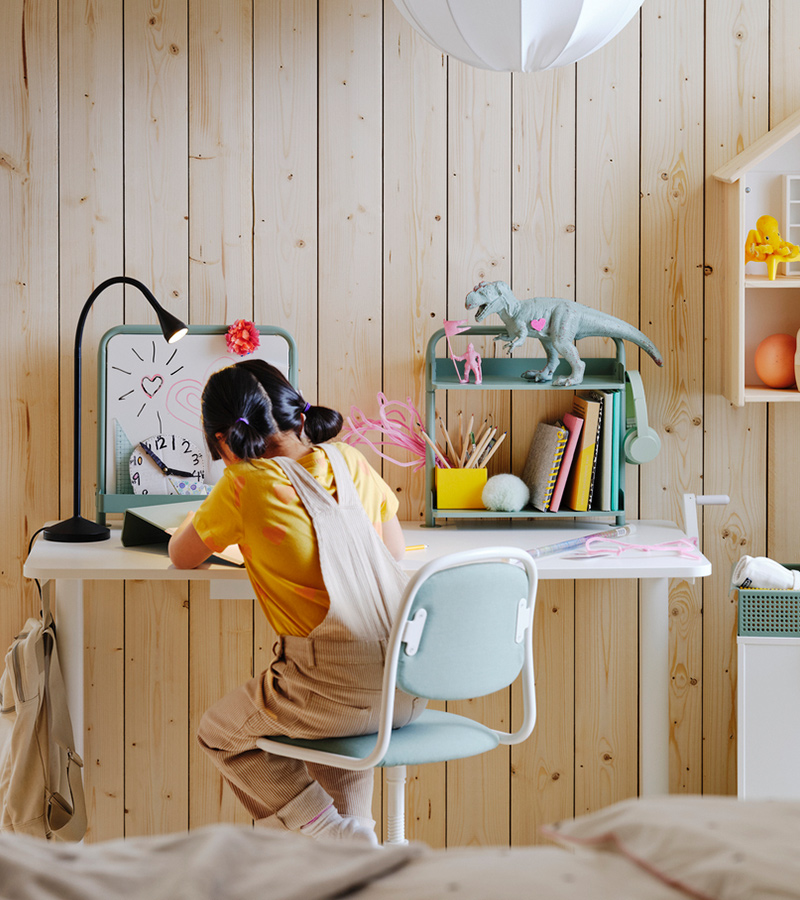 IKEA-orfjall cocuk calisma sandalyesi 4