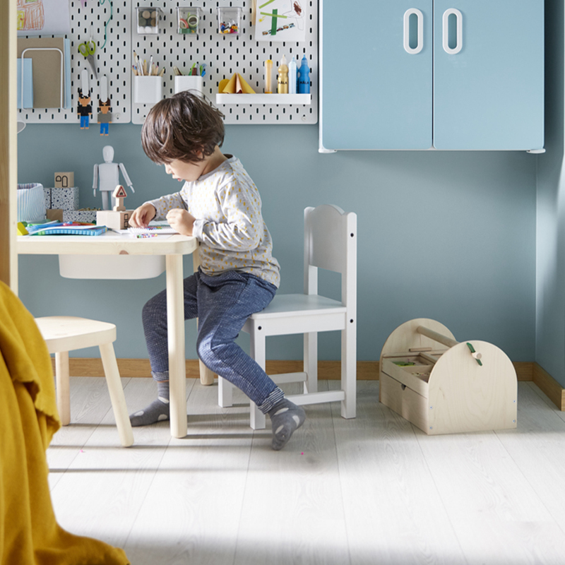 IKEA-sundvik cocuk calisma sandalyesi