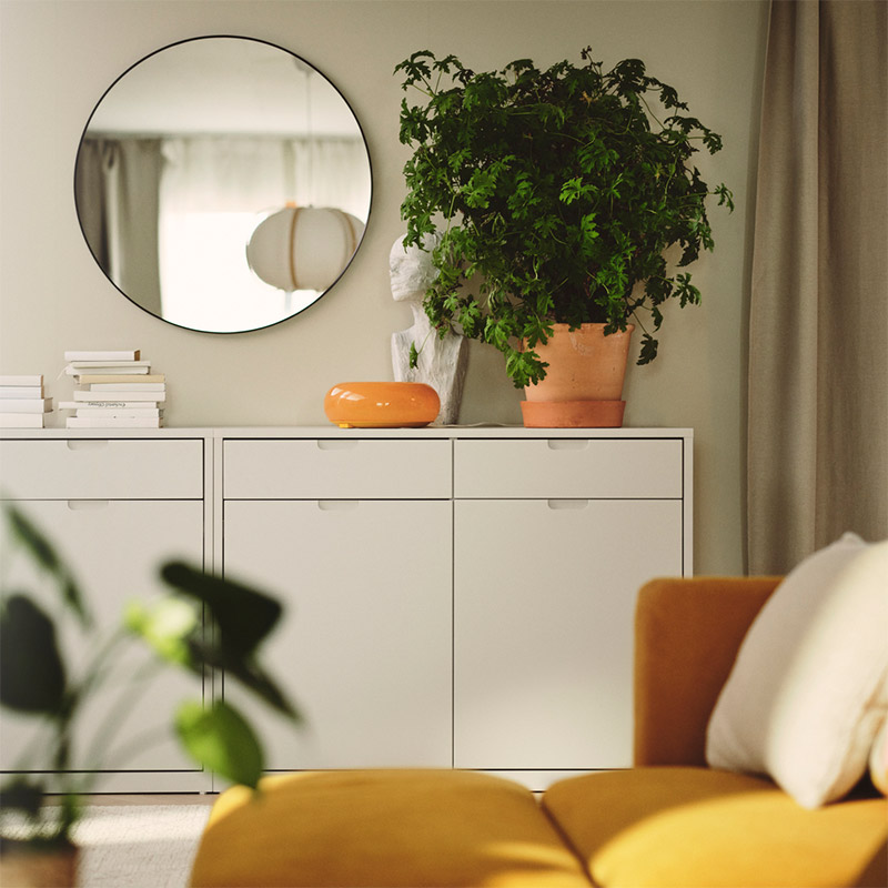 IKEA-tonstad kapaklı dolap