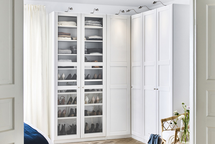 IKEA-tyssedal gardirop kapagi