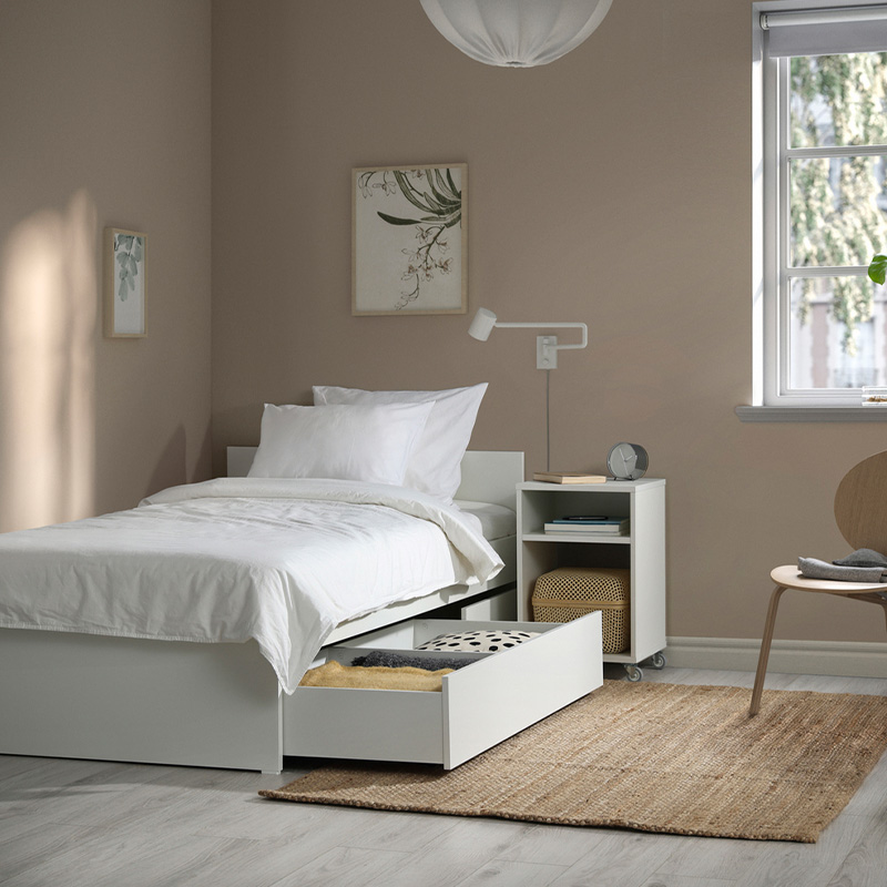 IKEA-vihals beyaz tek kisilik karyola 1