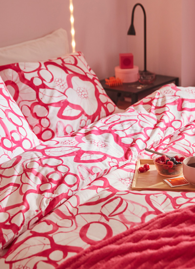 IKEA-harlir beyaz pembe tek kisilik nevresim seti