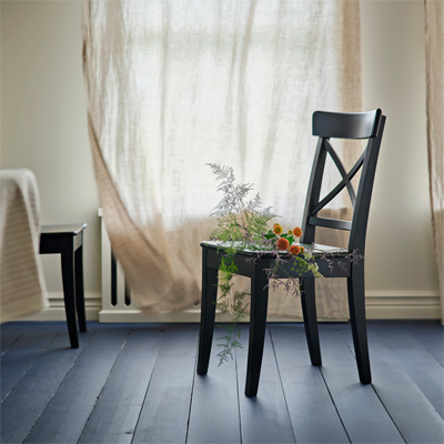 IKEA-rosentorp siyah ahsap sandalye